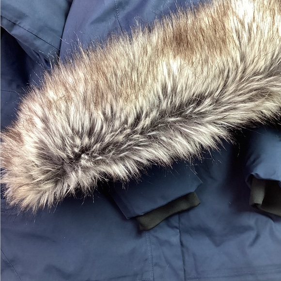 North Face 550 Down Dry-Vent Hooded Arctic Parka Coat. - Picture 7 of 15